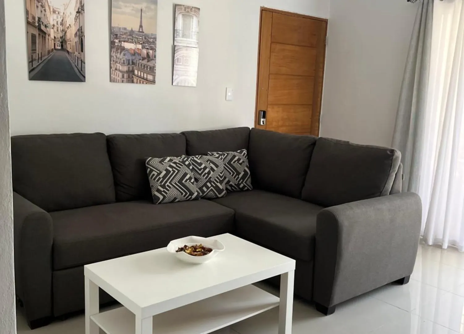 Apartment Minimalista 5 Minutos De La Embajada Americana Santo Domingo
